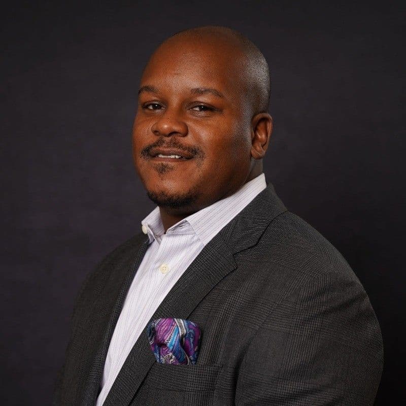 Demek Adams, Tacilent advisor